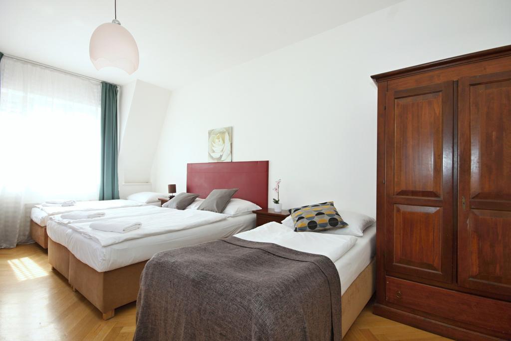 Leo Apartments Old Town Praga Cameră foto