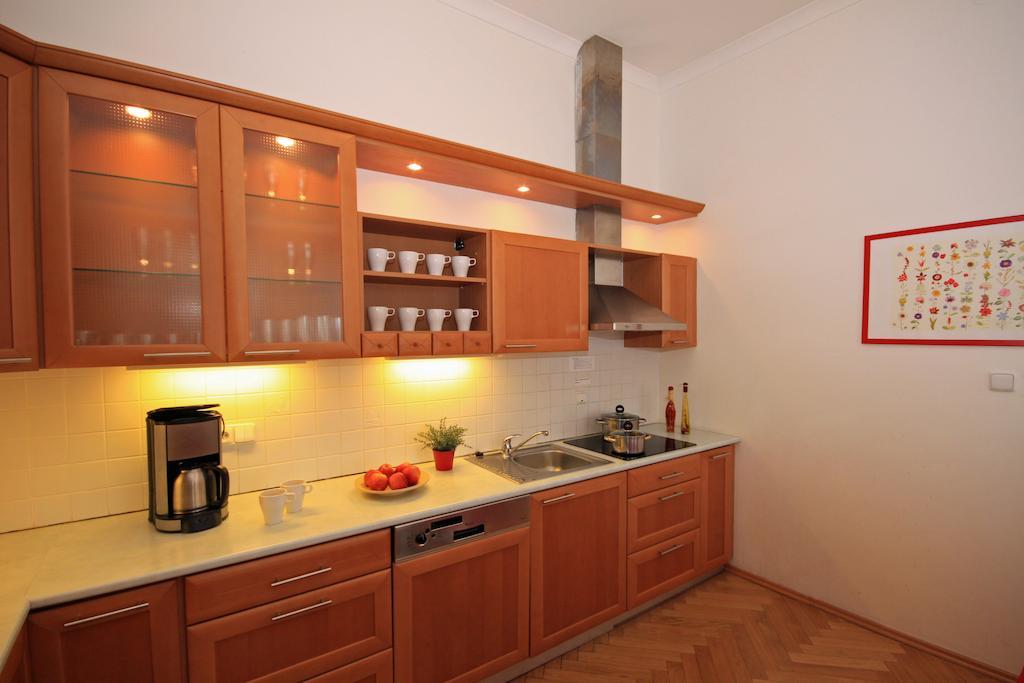 Leo Apartments Old Town Praga Cameră foto