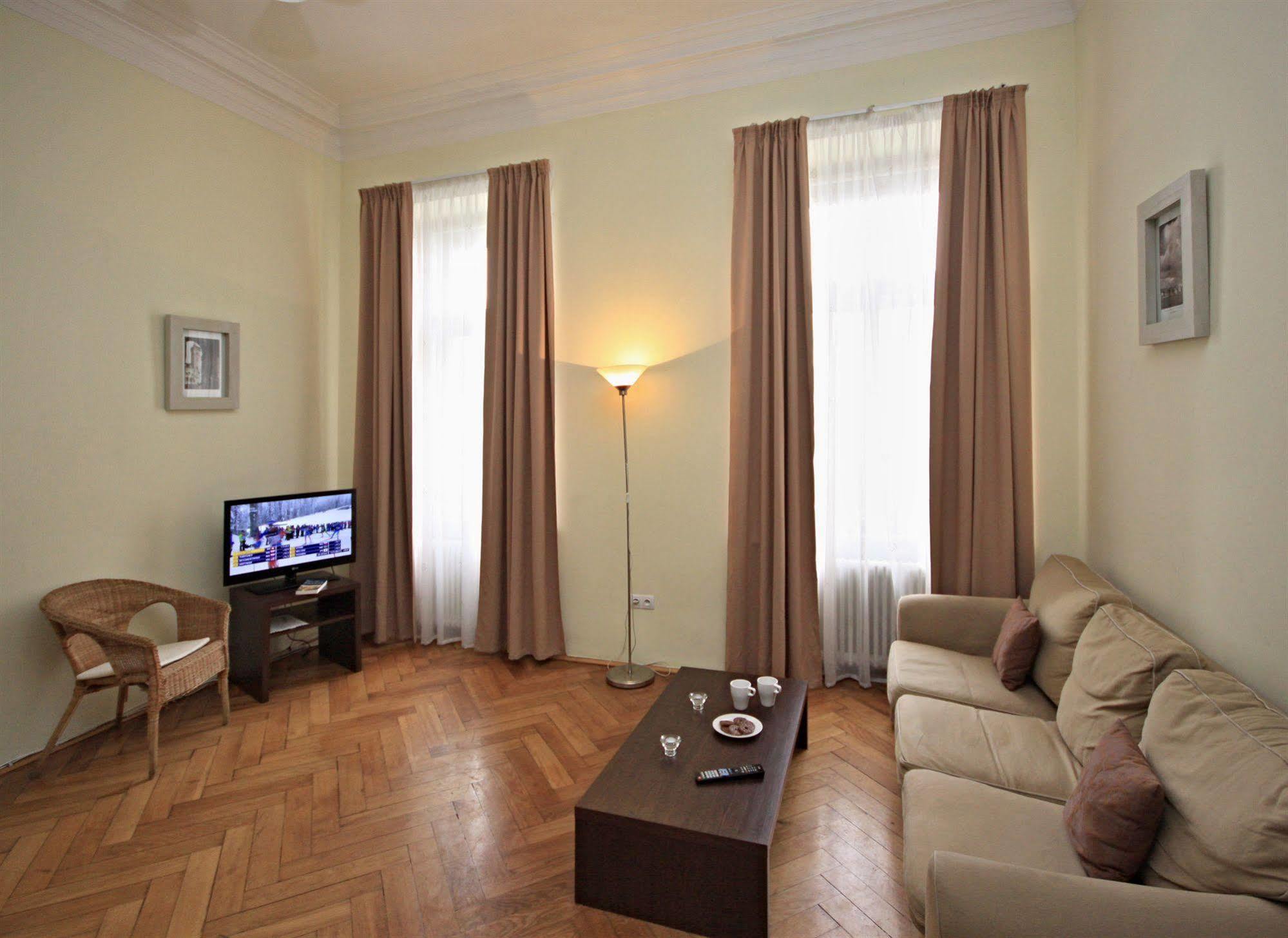 Leo Apartments Old Town Praga Exterior foto
