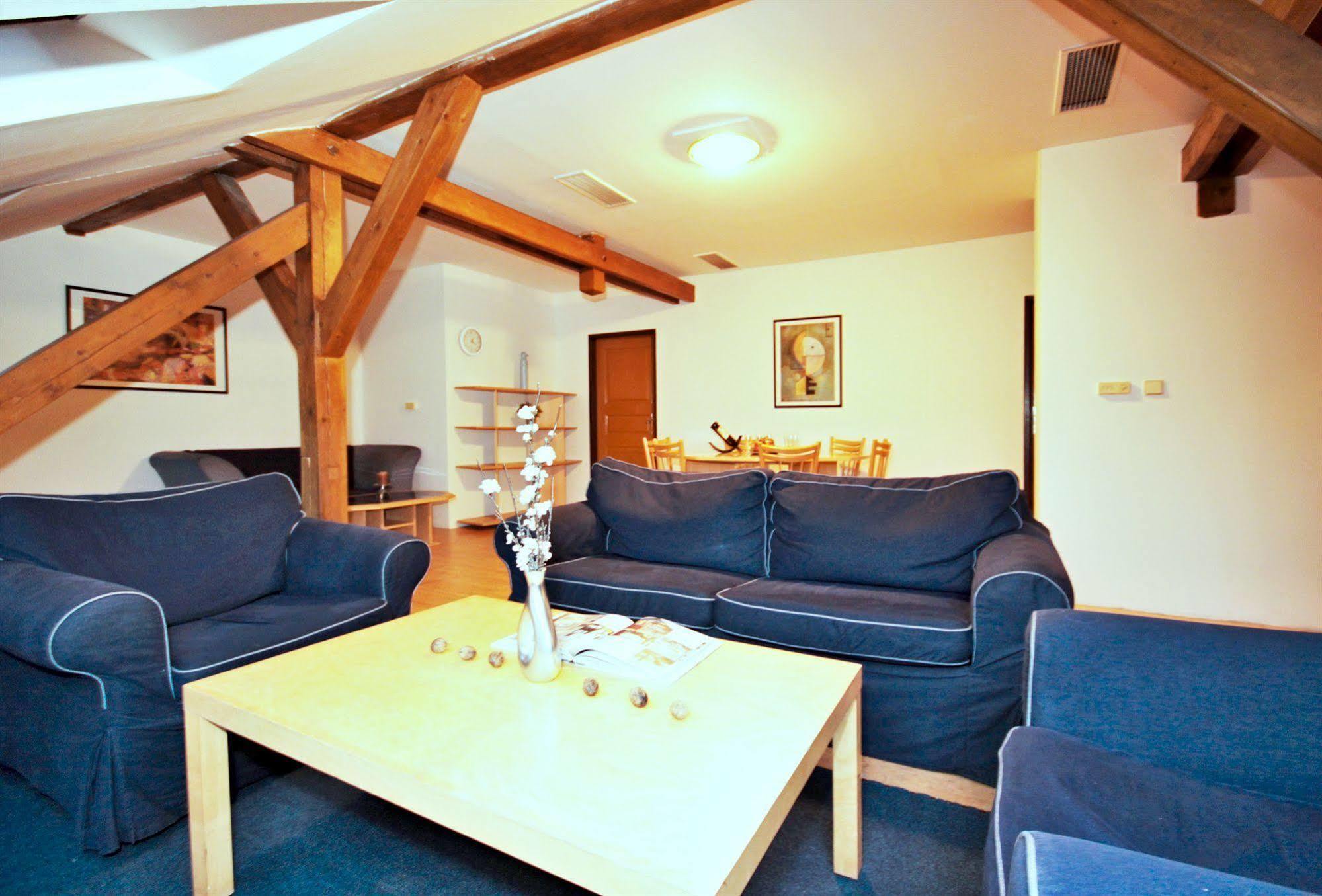 Leo Apartments Old Town Praga Exterior foto
