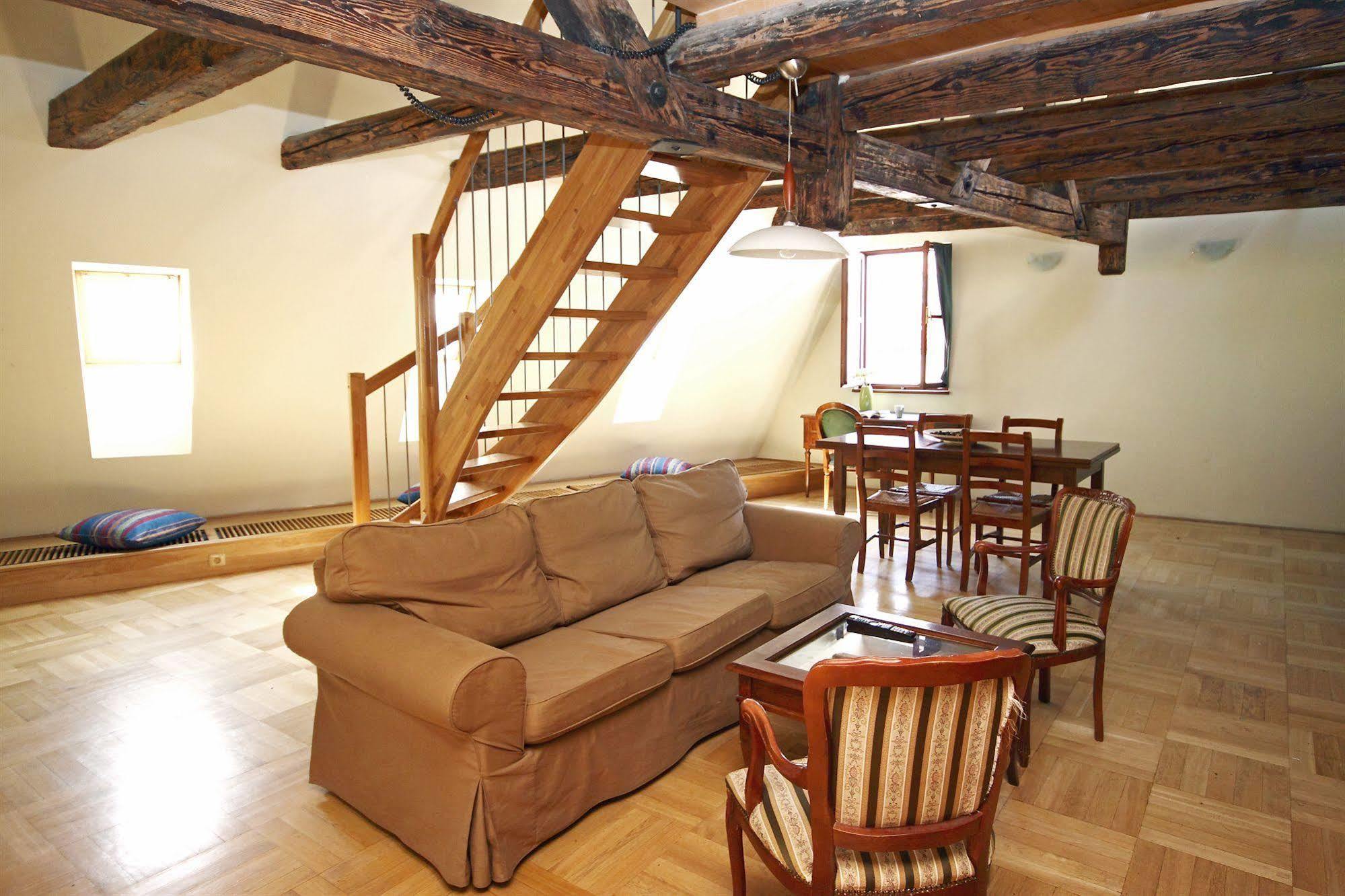 Leo Apartments Old Town Praga Exterior foto